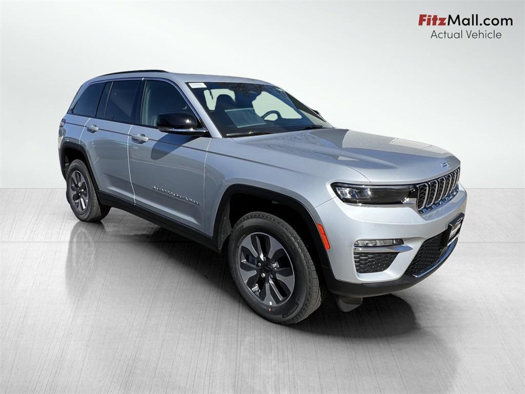 new 2024 Jeep Grand Cherokee 4xe car, priced at $49,161
