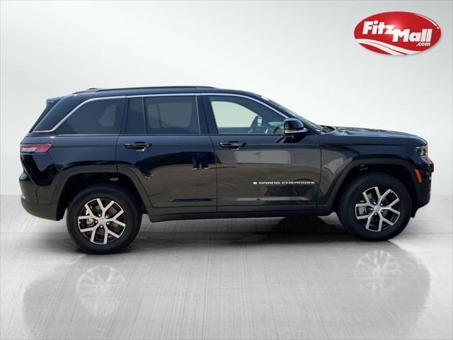 new 2024 Jeep Grand Cherokee car, priced at $44,404