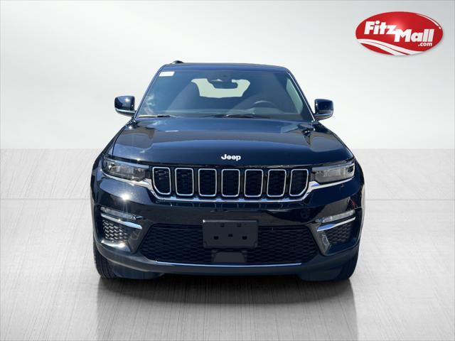 new 2024 Jeep Grand Cherokee car, priced at $42,949