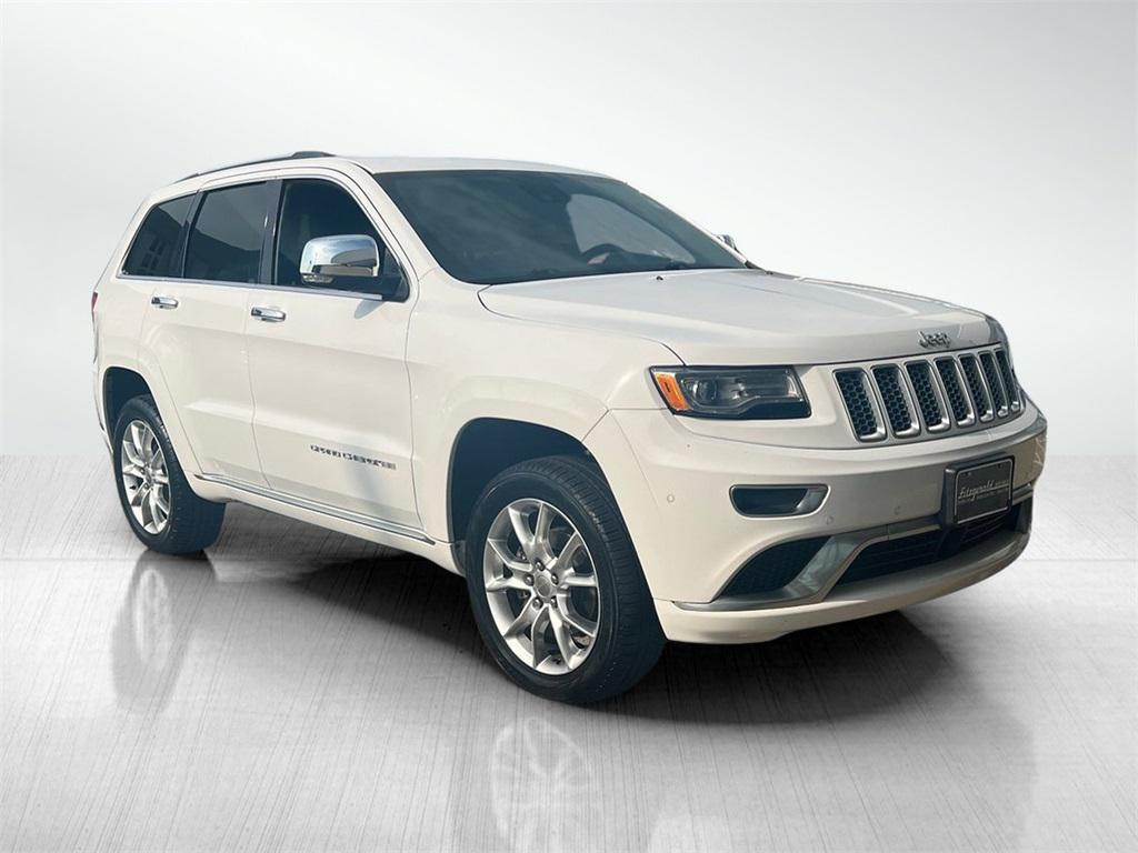 used 2016 Jeep Grand Cherokee car, priced at $17,199
