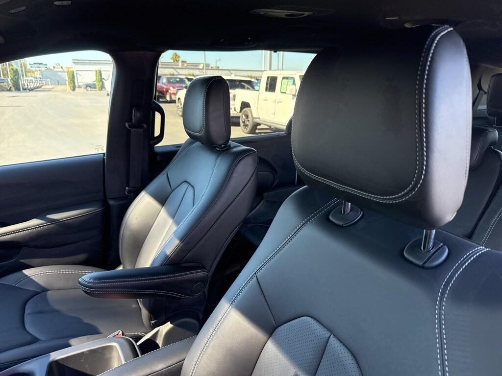 new 2026 Chrysler Pacifica car, priced at $44,435