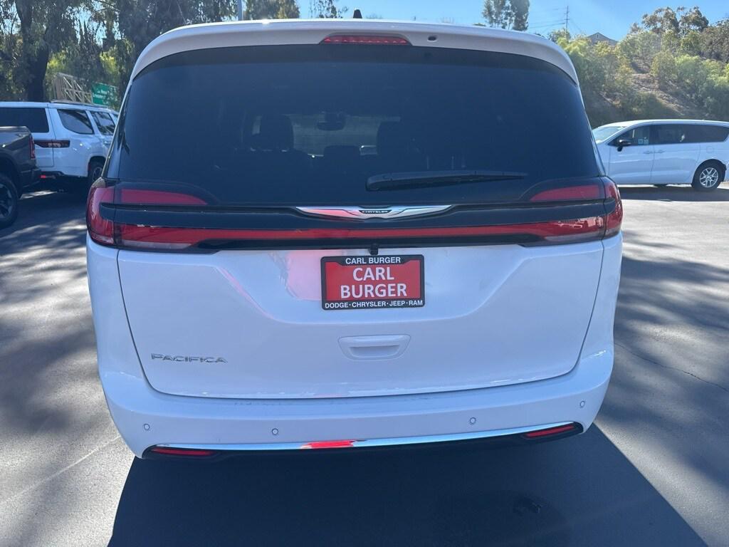 new 2026 Chrysler Pacifica car, priced at $44,435