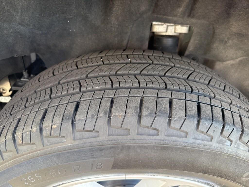 used 2024 Jeep Grand Cherokee L car, priced at $29,990