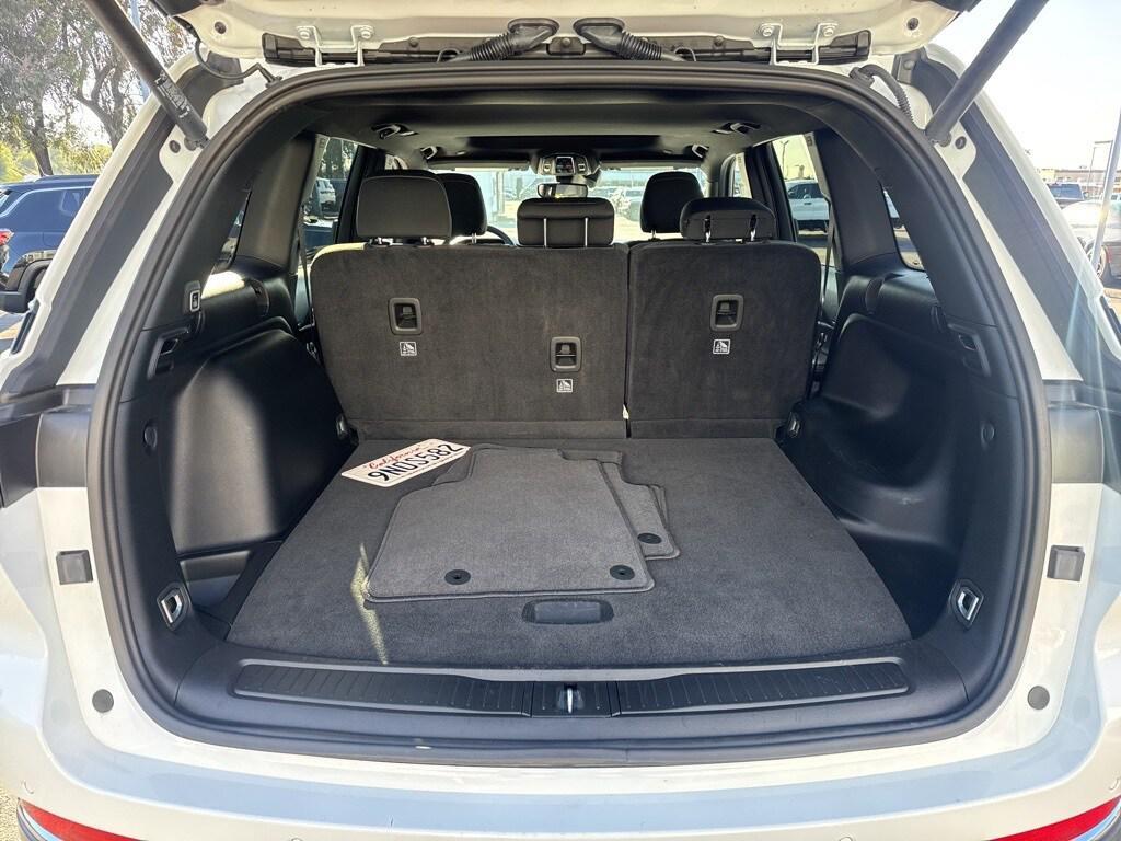 used 2024 Jeep Grand Cherokee car, priced at $30,990