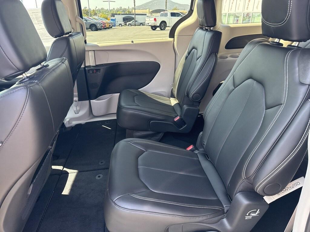 used 2024 Chrysler Pacifica car, priced at $37,990