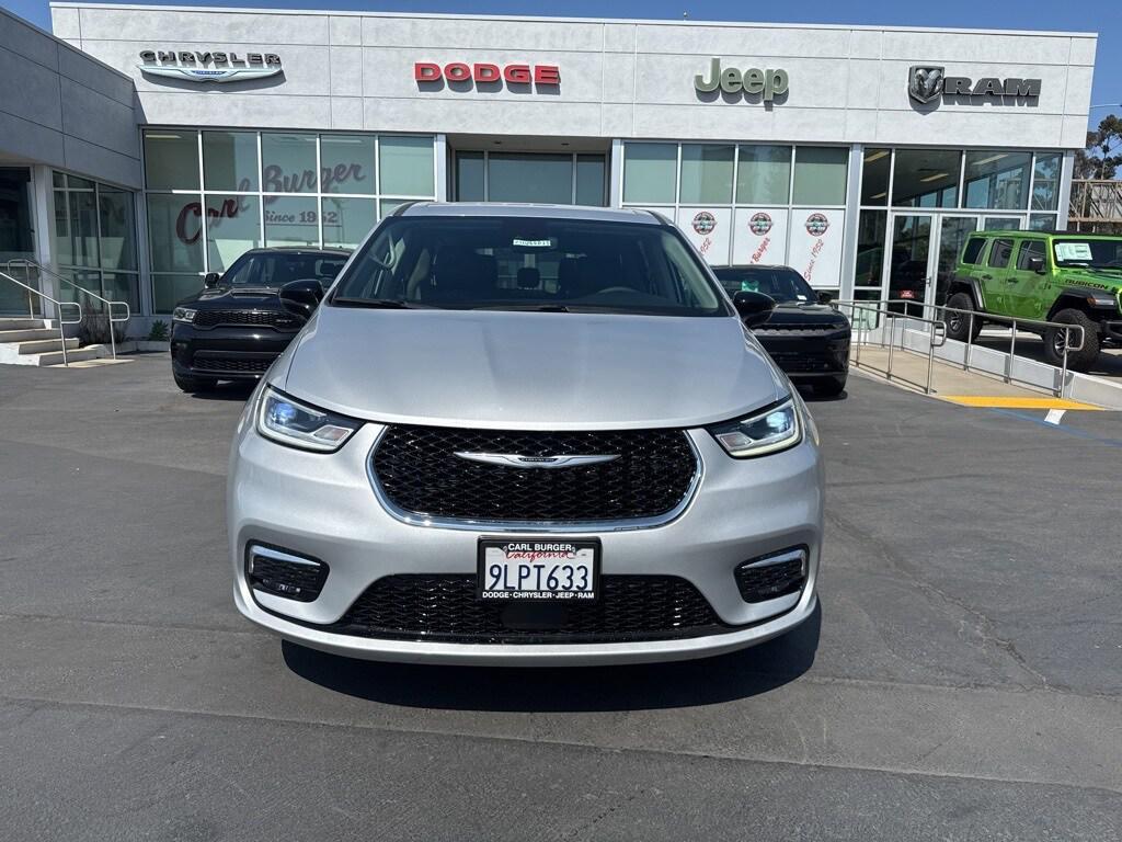 used 2024 Chrysler Pacifica car, priced at $37,990