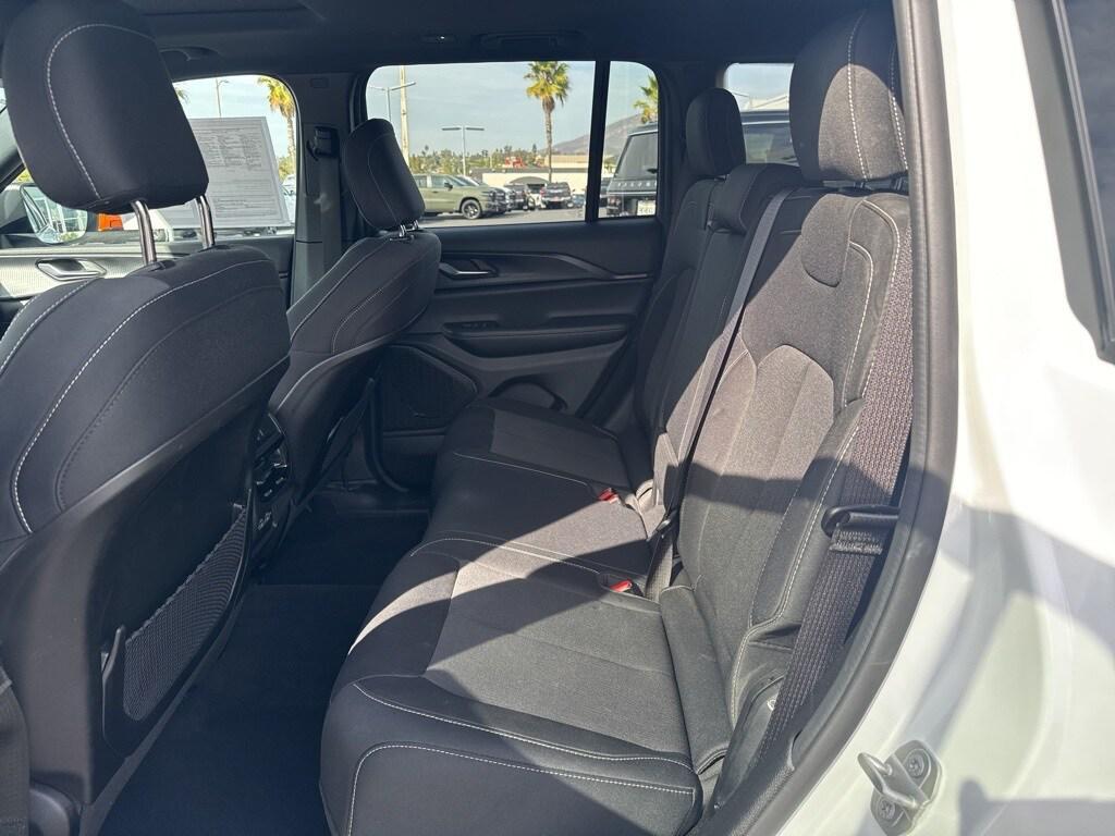 used 2024 Jeep Grand Cherokee car, priced at $31,990