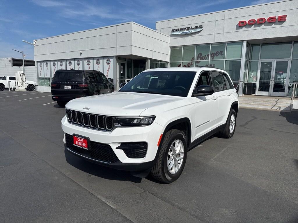 used 2024 Jeep Grand Cherokee car, priced at $31,990