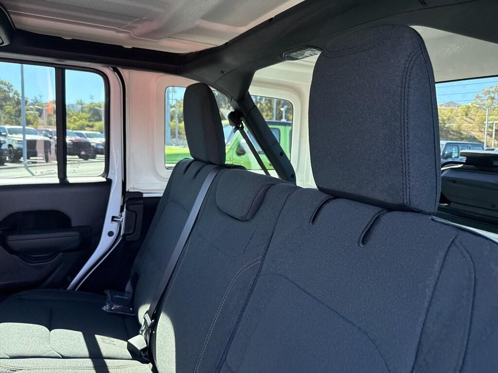 new 2025 Jeep Wrangler car, priced at $45,155