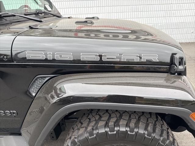 new 2025 Jeep Gladiator car, priced at $50,065