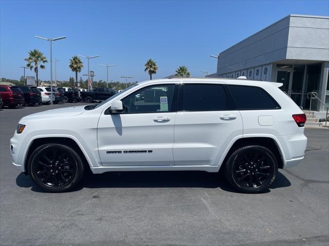 used 2022 Jeep Grand Cherokee car, priced at $34,990