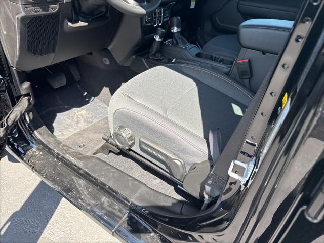 new 2025 Jeep Wrangler car, priced at $45,650