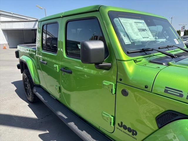 new 2025 Jeep Gladiator car, priced at $50,065