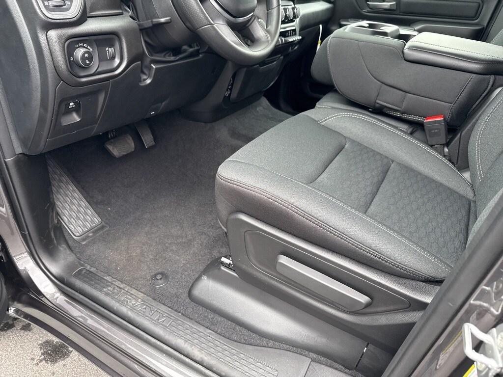 new 2025 Ram 1500 car, priced at $46,010
