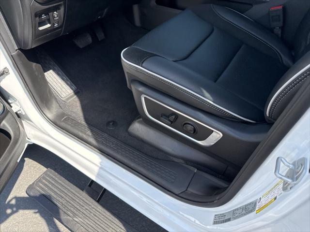 new 2025 Ram 1500 car, priced at $73,600