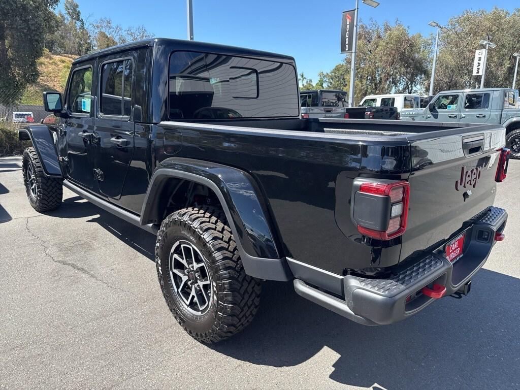 new 2025 Jeep Gladiator car, priced at $59,635