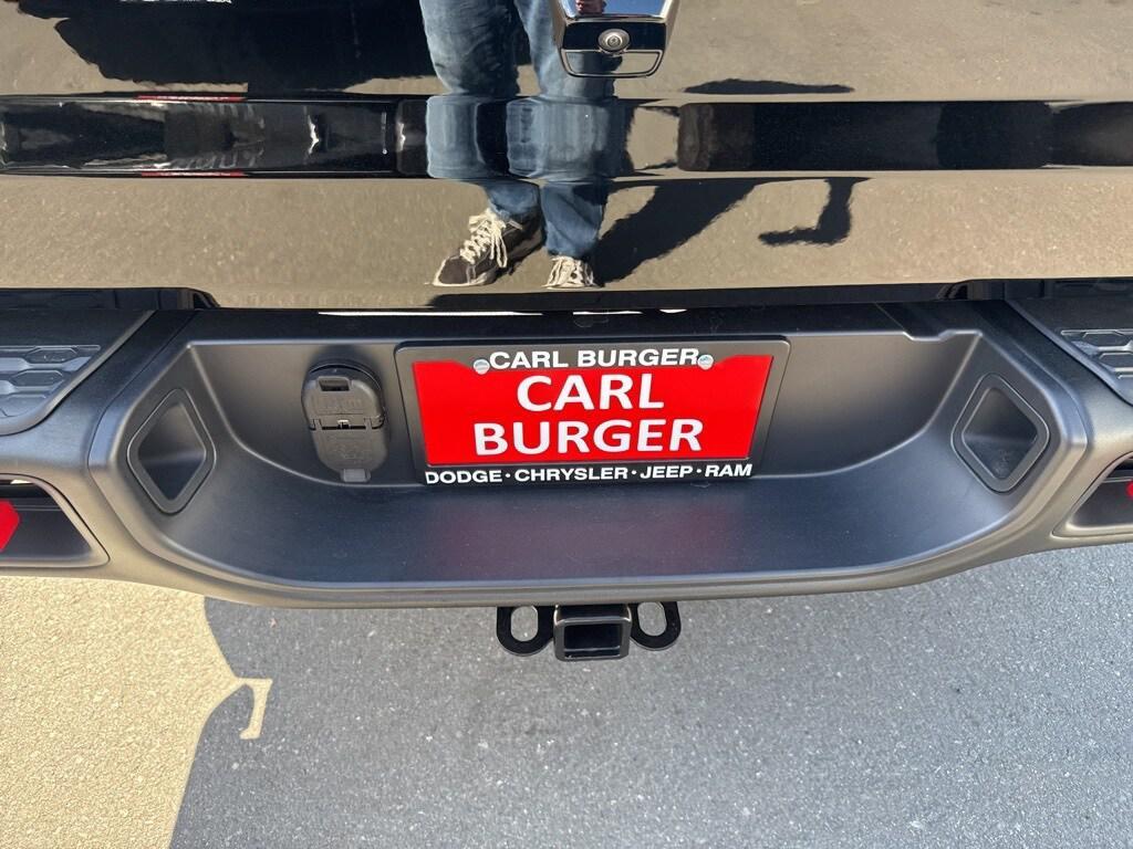 new 2025 Jeep Gladiator car, priced at $59,635