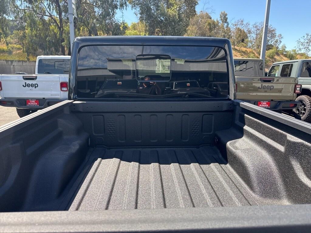 new 2025 Jeep Gladiator car, priced at $59,635