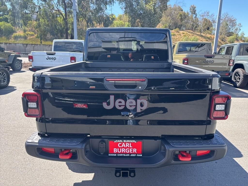new 2025 Jeep Gladiator car, priced at $59,635