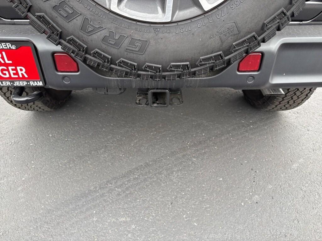 new 2025 Jeep Wrangler car, priced at $59,990