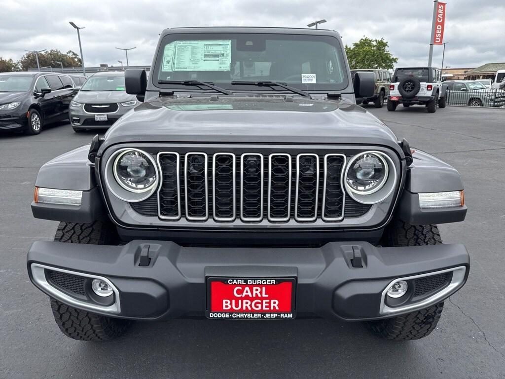 new 2025 Jeep Wrangler car, priced at $59,990