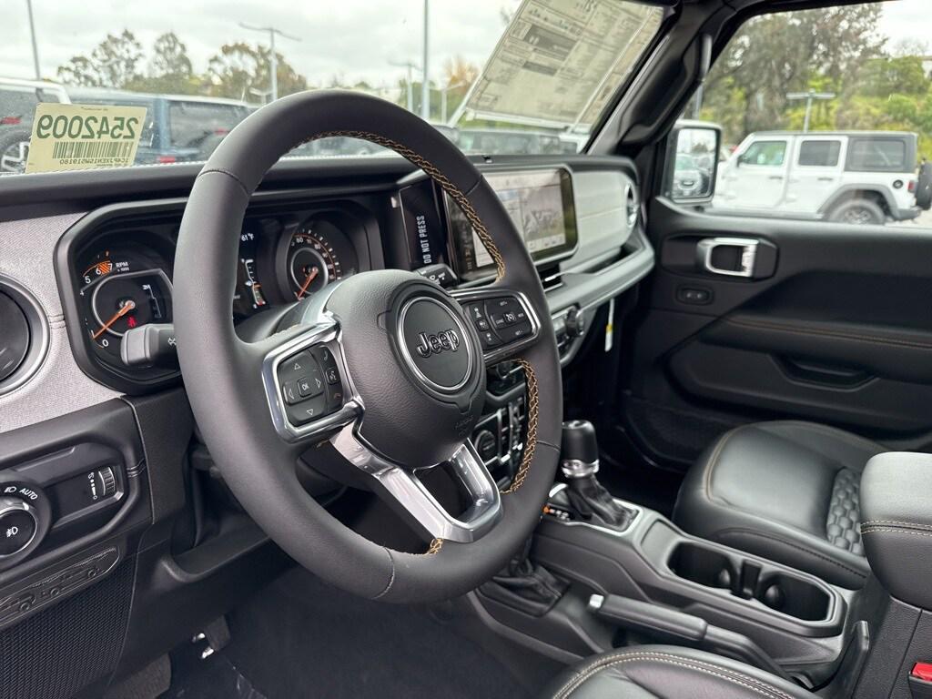 new 2025 Jeep Wrangler car, priced at $59,990