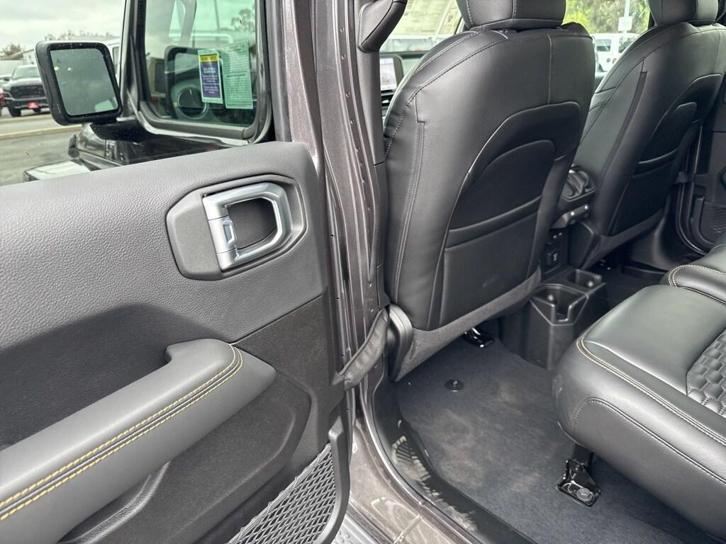 new 2025 Jeep Wrangler car, priced at $59,990