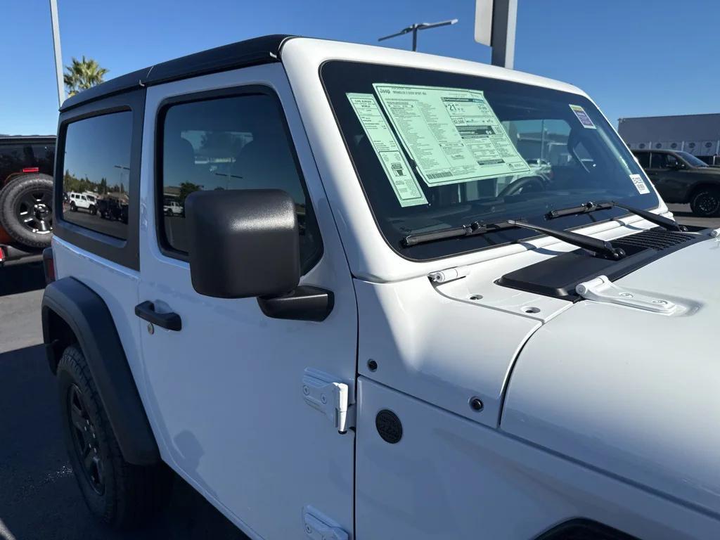 new 2025 Jeep Wrangler car, priced at $36,555