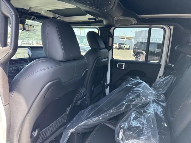 new 2025 Jeep Gladiator car, priced at $51,160