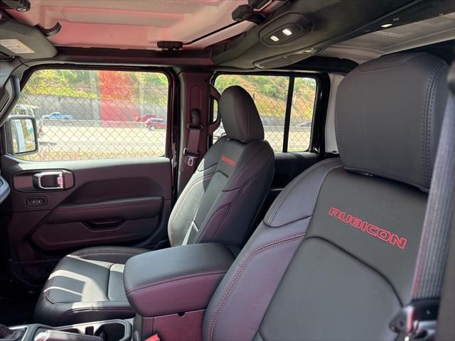 new 2025 Jeep Gladiator car, priced at $64,185