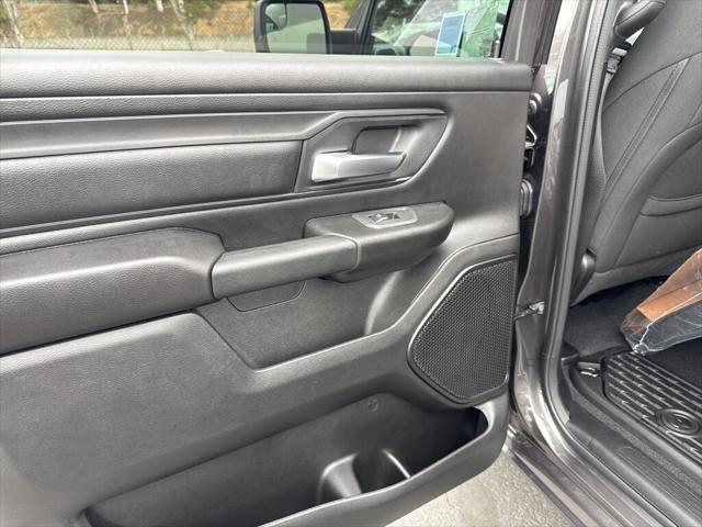 new 2025 Ram 1500 car, priced at $49,725