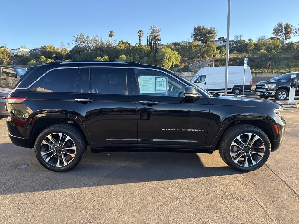 used 2022 Jeep Grand Cherokee car, priced at $35,990