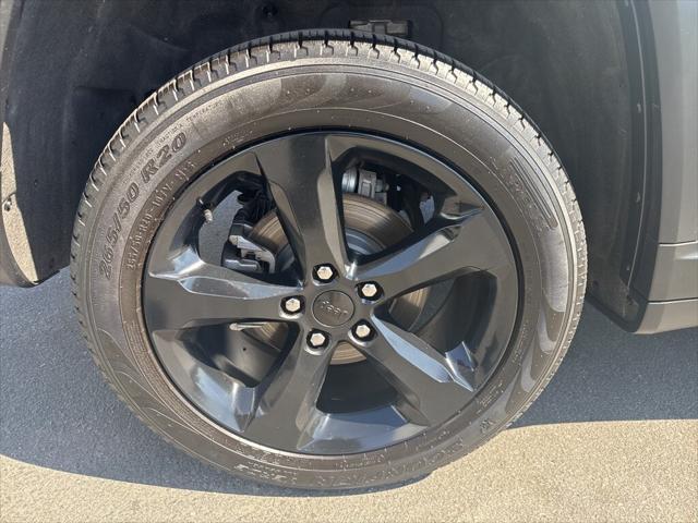 used 2024 Jeep Grand Cherokee car, priced at $42,990
