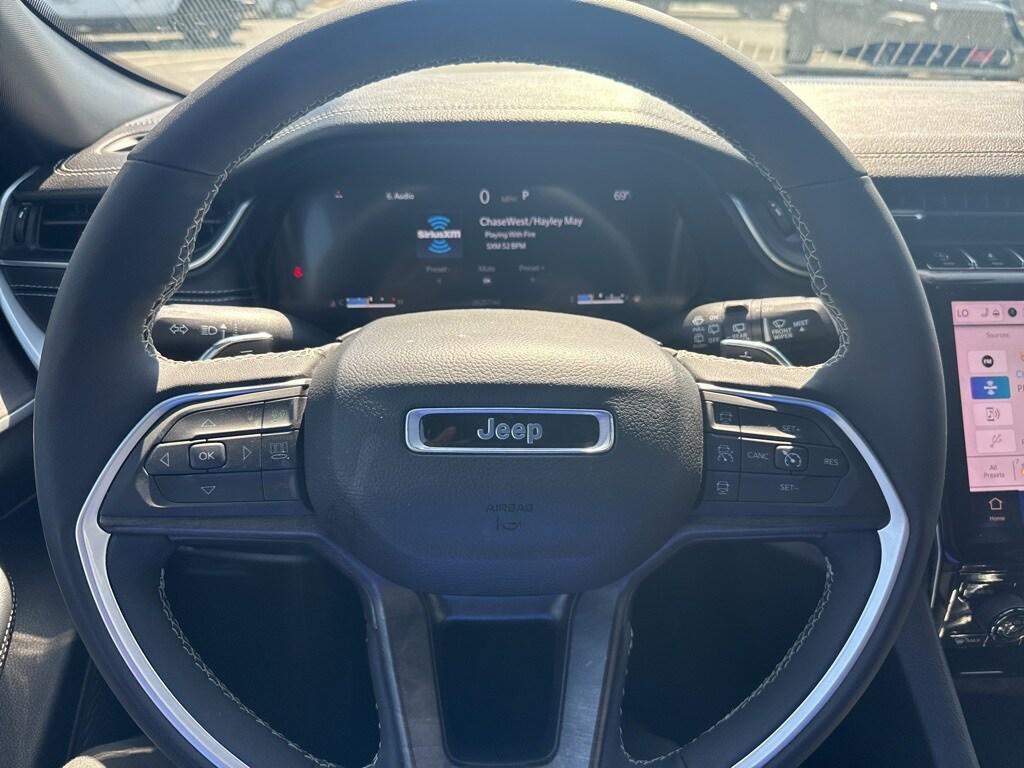 used 2024 Jeep Grand Cherokee car, priced at $36,990