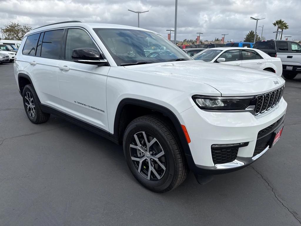 new 2025 Jeep Grand Cherokee L car, priced at $45,450