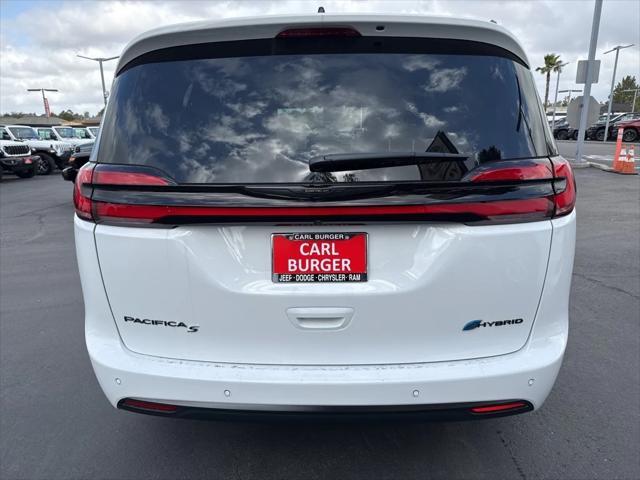 new 2025 Chrysler Pacifica Hybrid car, priced at $59,780