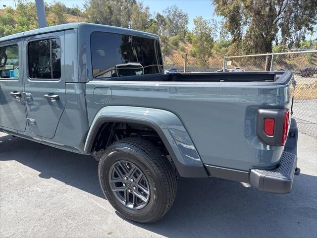 new 2025 Jeep Gladiator car, priced at $46,405