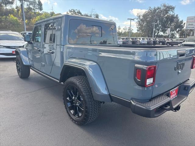 new 2025 Jeep Gladiator car, priced at $45,235