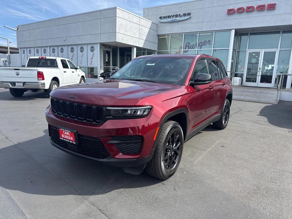 used 2024 Jeep Grand Cherokee car, priced at $34,990