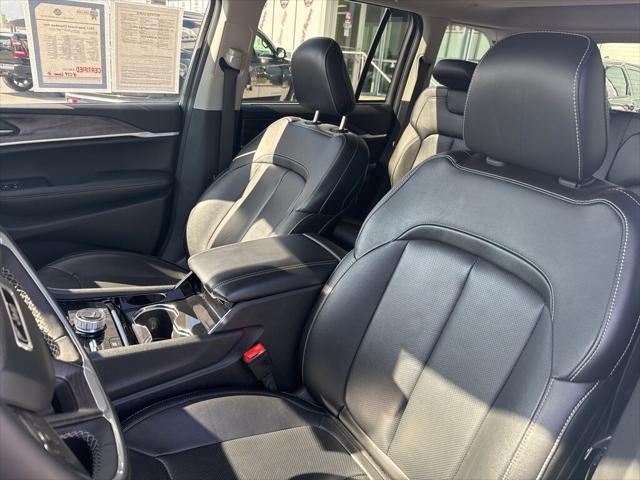 used 2022 Jeep Grand Cherokee 4xe car, priced at $33,990
