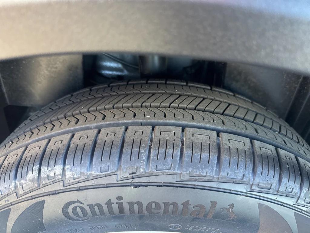 used 2022 FIAT 500X car, priced at $23,990