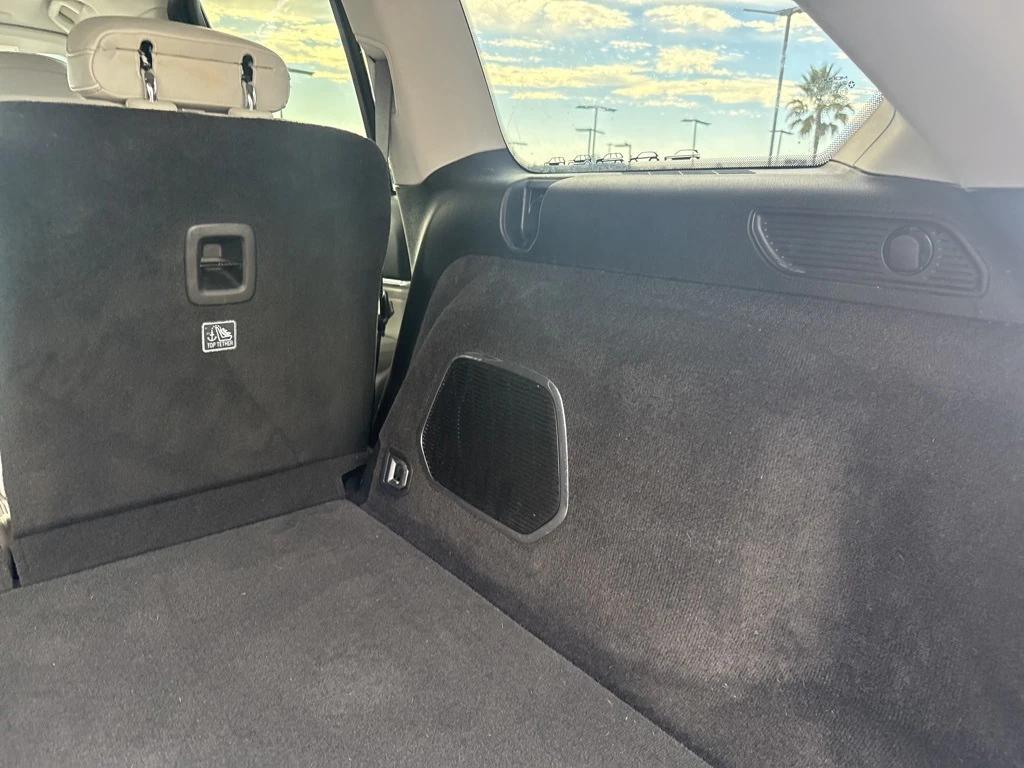 used 2023 Jeep Grand Cherokee car, priced at $39,990