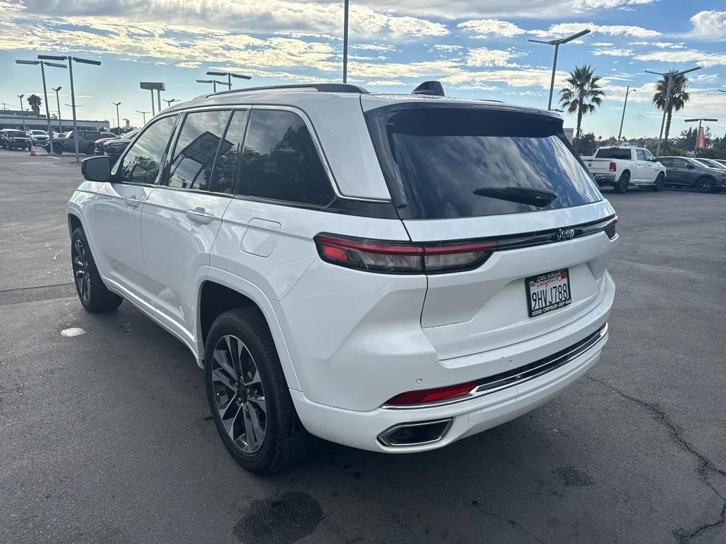 used 2023 Jeep Grand Cherokee car, priced at $39,990
