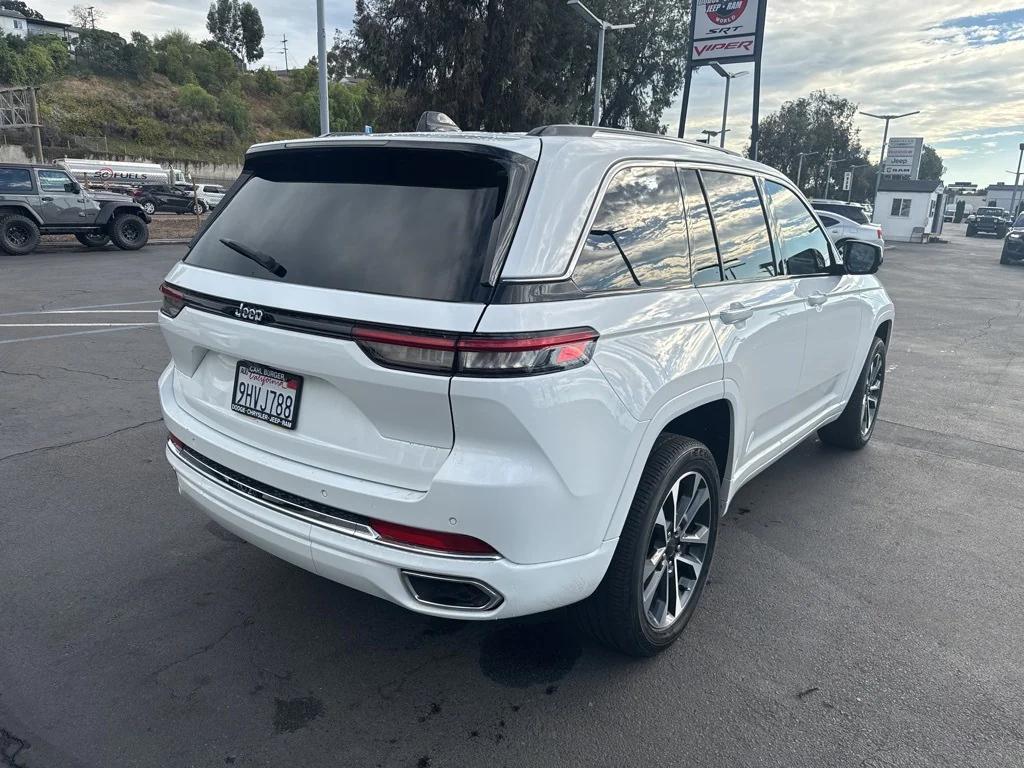 used 2023 Jeep Grand Cherokee car, priced at $39,990