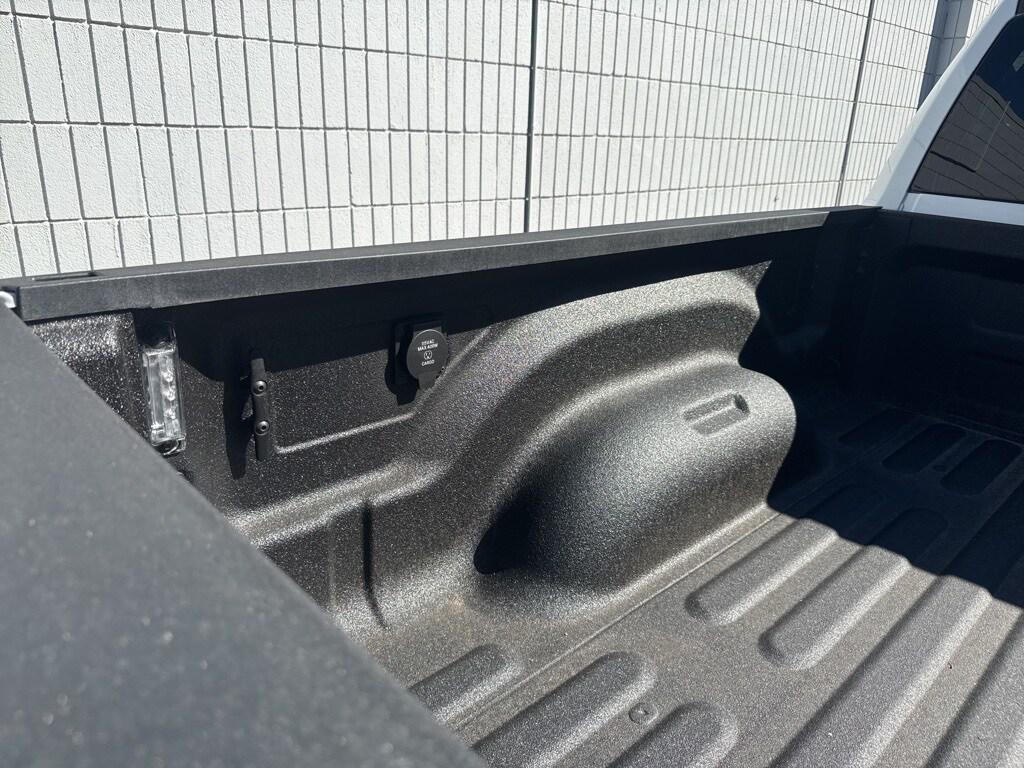 new 2025 Ram 2500 car, priced at $58,280