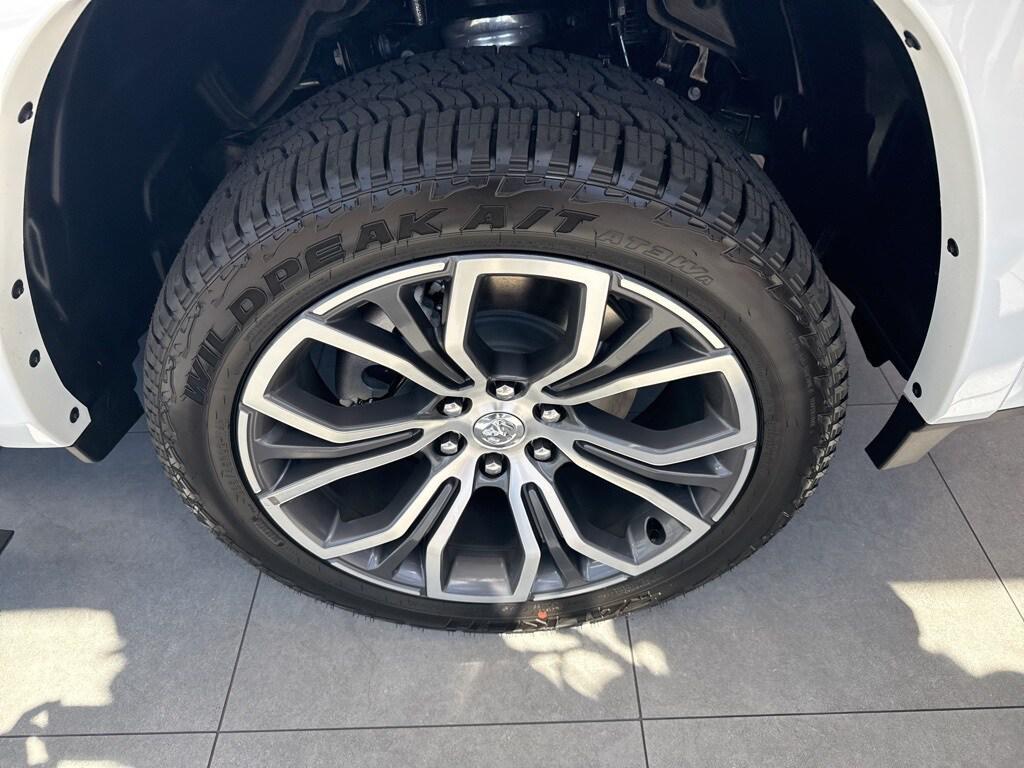 new 2025 Ram 1500 car, priced at $89,240