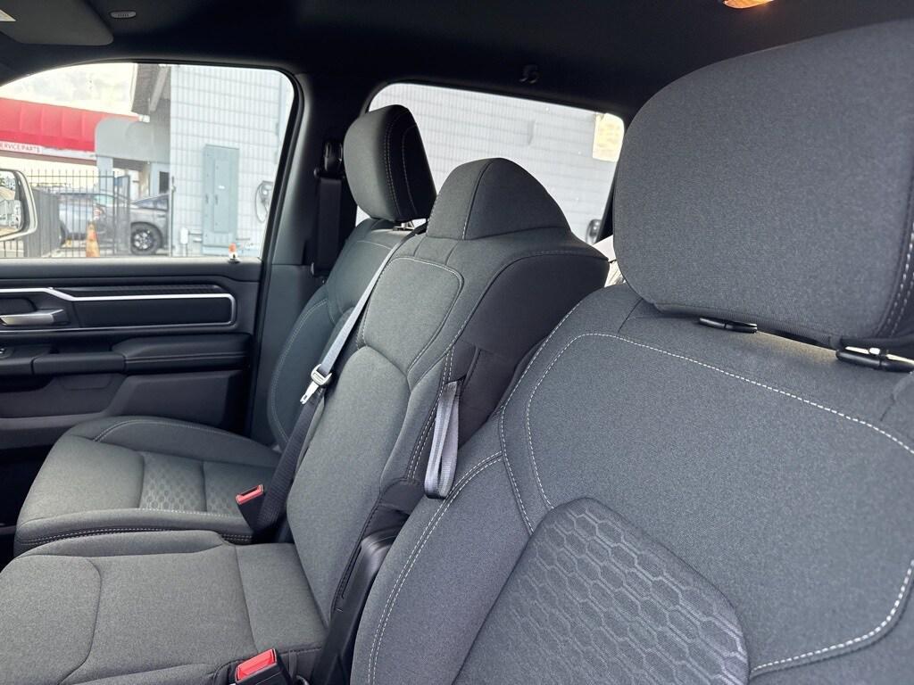 new 2025 Ram 1500 car, priced at $54,685