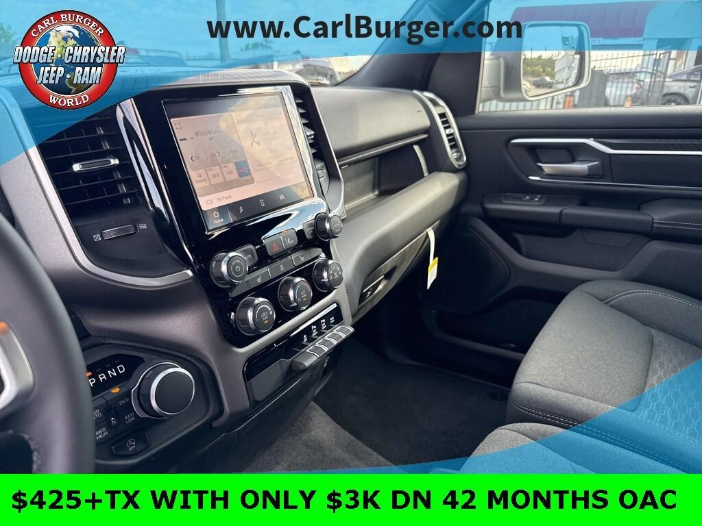 new 2025 Ram 1500 car, priced at $52,685