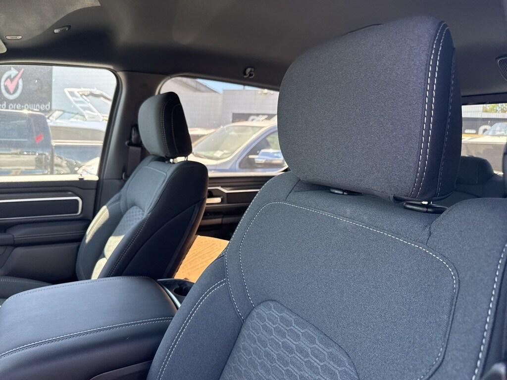 new 2025 Ram 1500 car, priced at $62,715