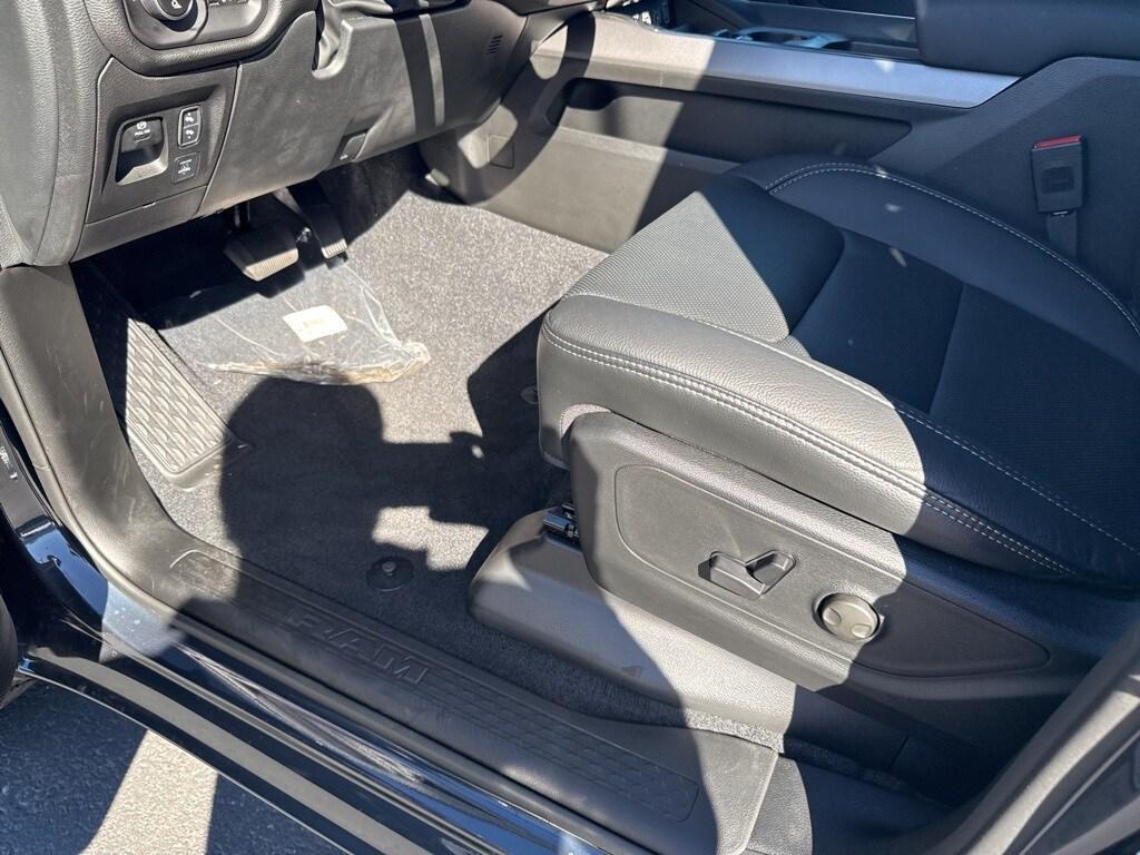 new 2026 Ram 1500 car, priced at $72,560